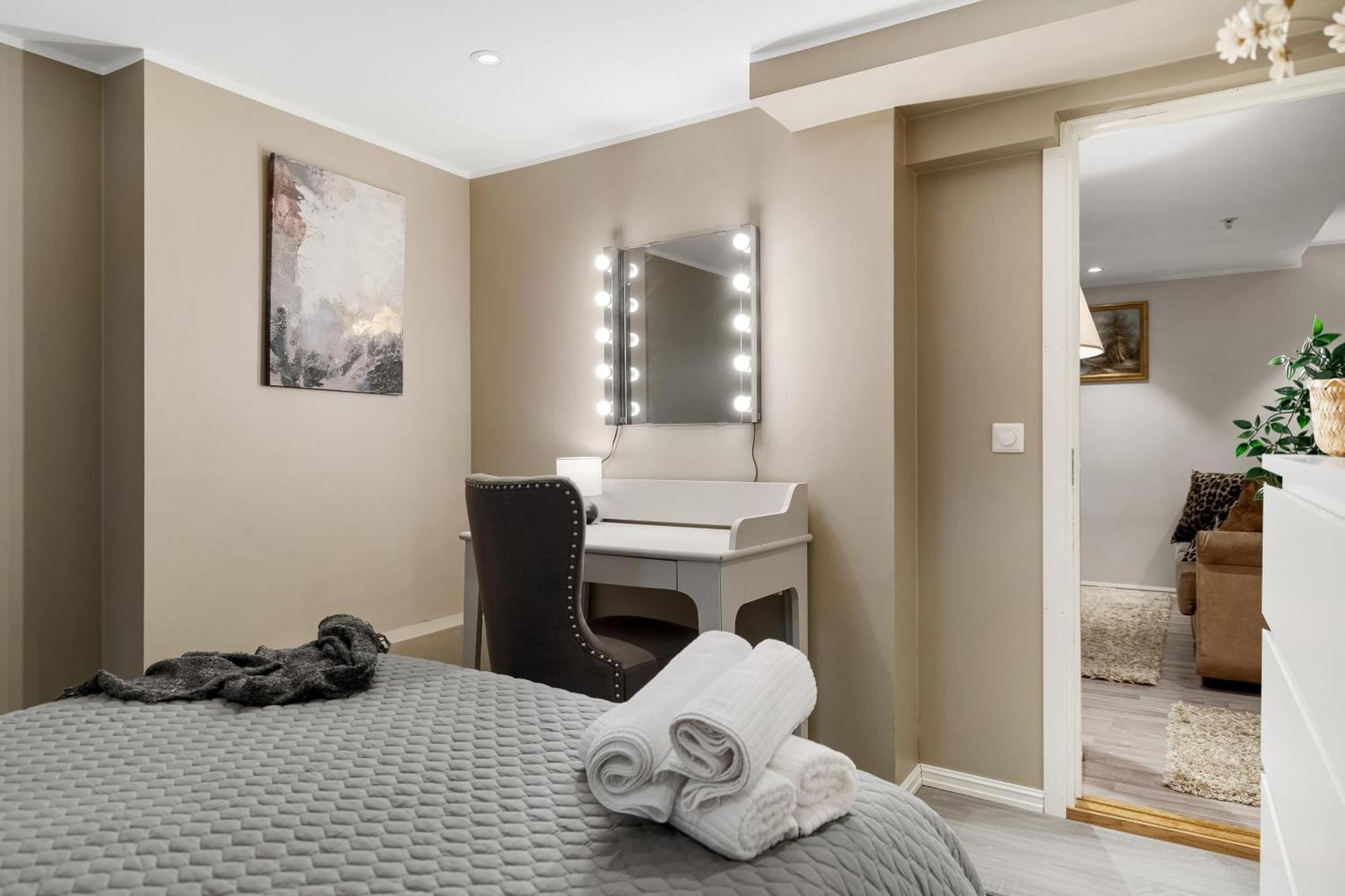 Solsiden Modern Stay: King Beds, Private Entry Trondheim Exteriér fotografie