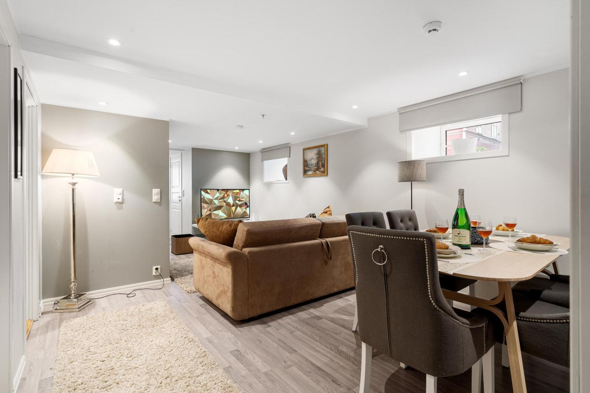 Solsiden Modern Stay: King Beds, Private Entry Trondheim Exteriér fotografie
